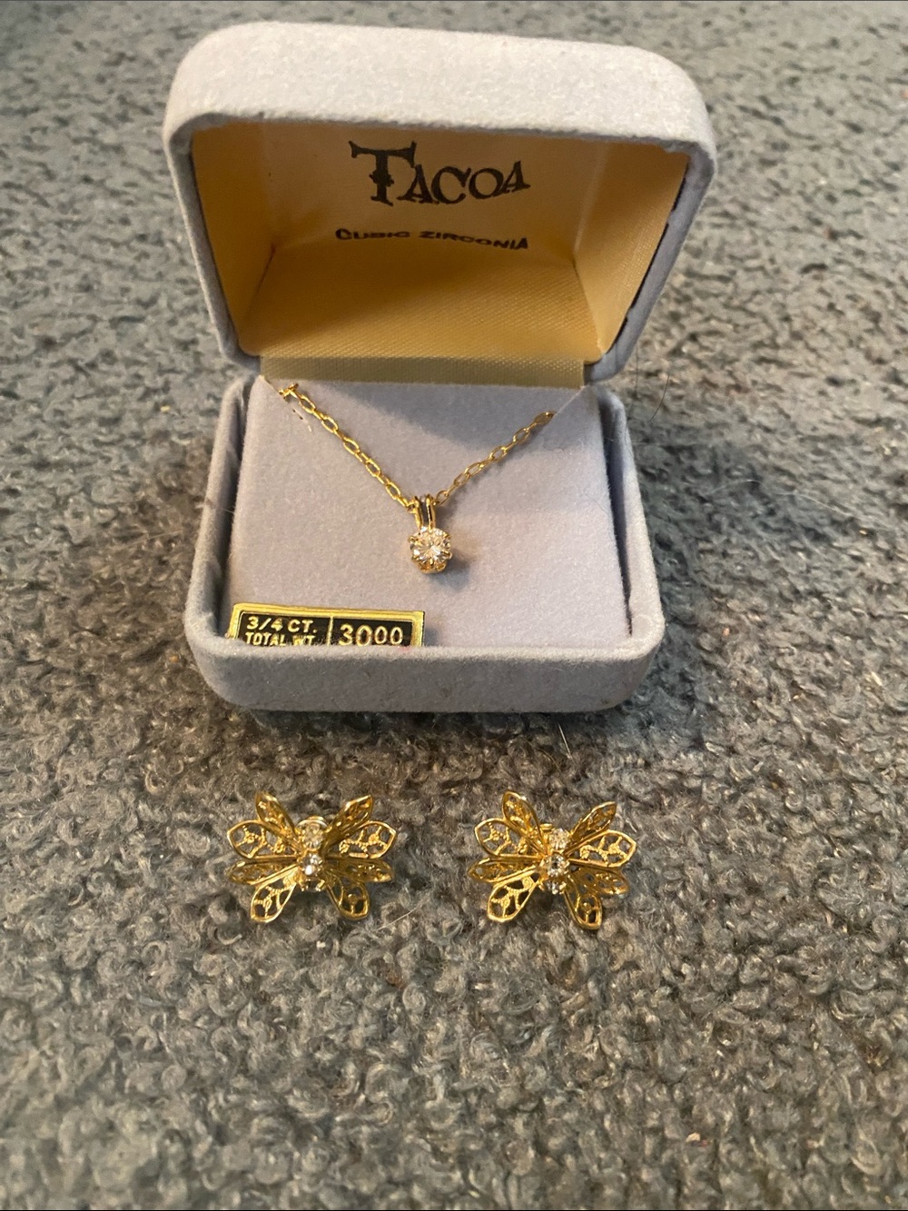 Cubic Zirconia necklace and earrings